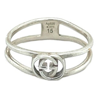 1990s Gucci Estate Ladies Ring Size 7 Sterling Silver, Size 7 For Sale