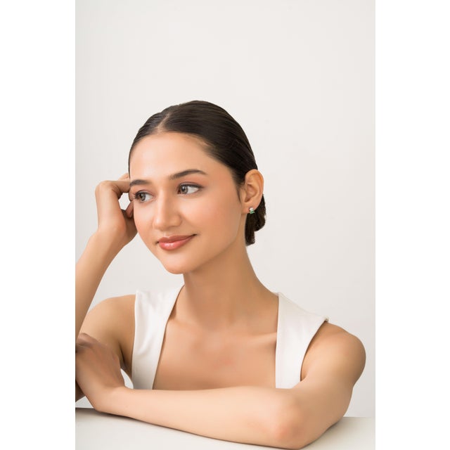 Modernist Two-Tone 18k Gold Emerald & Diamond Duo Estate Stud Earrings- A Pair For Sale - Image 9 of 13