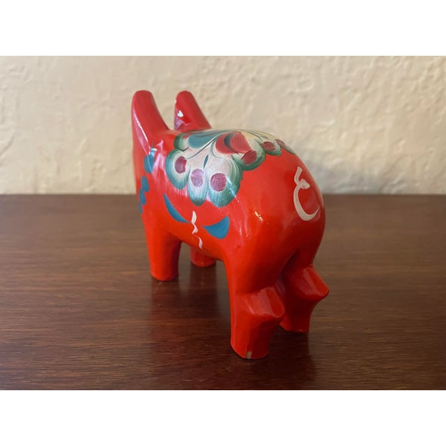 1960s Swedish Folk Wooden Dala Pig, Hand Painted For Sale - Image 4 of 7