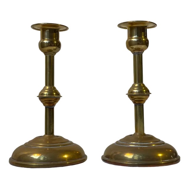 Scandinavian Functionalist Candlesticks in Brass, 1940s, Set of 2 For Sale