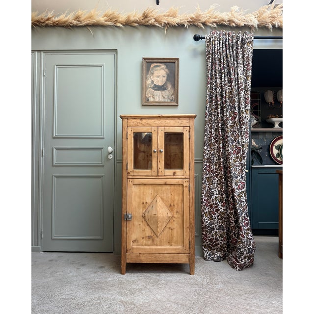 Small Antique Display Cabinet, 1890s For Sale - Image 4 of 16