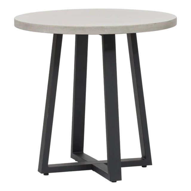 Concrete Table 32" Round Dining Table, Grey For Sale