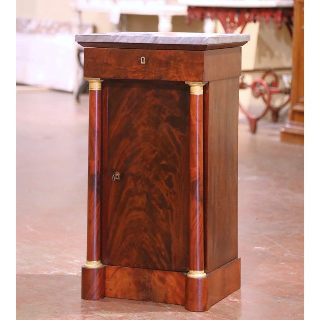 19th Century French Empire Marble Top Carved Walnut Vanity Cabinet With Mirror For Sale In Dallas - Image 6 of 12
