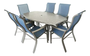 Woodard Patio Dining Set