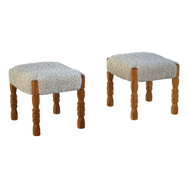 Mid-Century Modern Danish Oak Stools with Lambswool Upholstery from Henning Kjærnulf, 1950s, Set of 2 For Sale