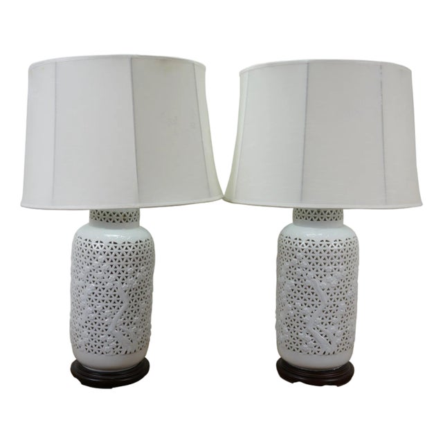 Set of 2 Vintage Kabuki Blanc De Chine Reticulated Japanese Porcelain Cherry Blossoms Lamps For Sale