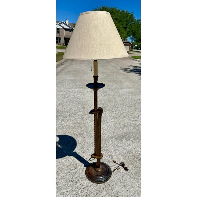 American 1940s Frances Elkins Prototype Mahogany Adjustable Ratchet Floor Lamp With Rh Linen Shade For Sale - Image 3 of 10