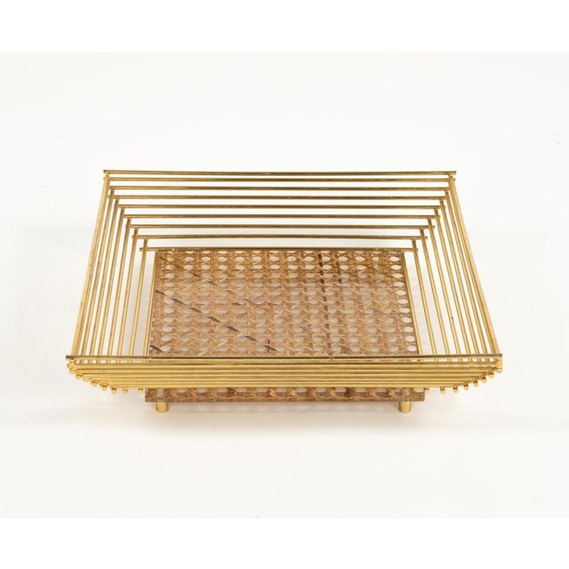 Acrylic Glass, Rattan and Brass Vide-Poche or Centerpiece in the style of Dior Home, Italy, 1970s For Sale - Image 6 of 13