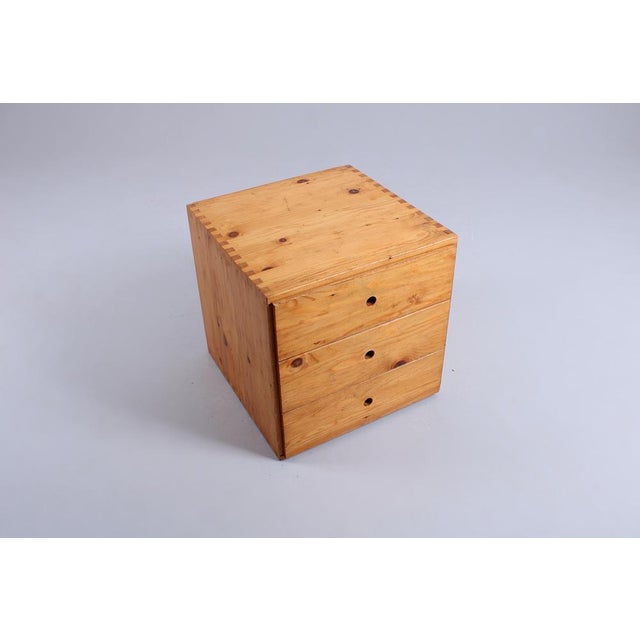 Mid-Century Modern Square Record Cabinet in Pine by Ate Van Apeldoorn for Houtwerk Hattem, 1960s For Sale - Image 3 of 11