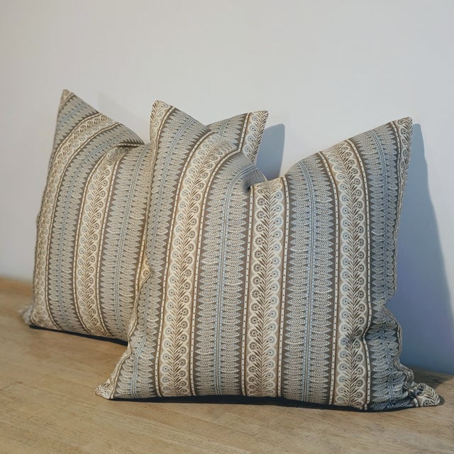 Jasper Morrison Jasper Eastlake 22" Single-Sided Pillows in Sky Blue & Brown - Set of 2 For Sale - Image 4 of 7