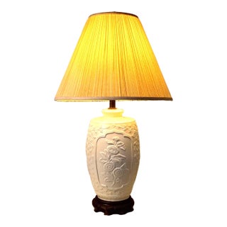 1980s Blanc De Chine Table Lamp Base White Porcelain Chinoiserie Chrysanthemum Relief Patinated Brass Base Grandmillenial Cottage Accent Decor For Sale