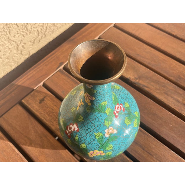 Here is a mid century 1970's Chinese cloisonné enamel vase in a beautiful teal color. Piece is in excellent vintage...