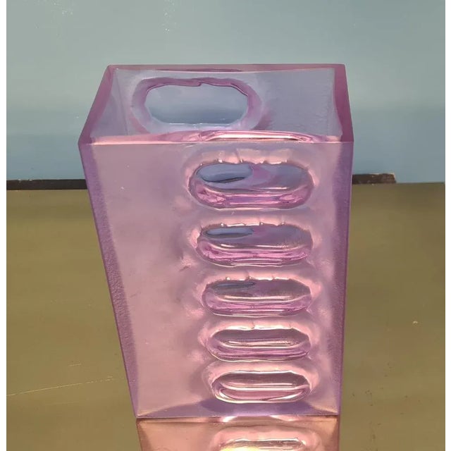 Frost Vase in Alexandrite by Arnolfo di Cambio For Sale - Image 4 of 11