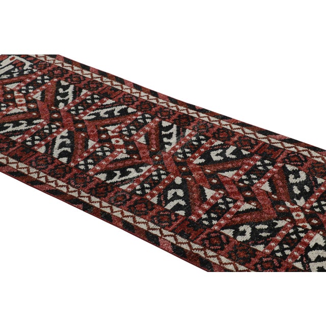 Made with a special blend of hand-knotted Ghazni wool, this 2x6 contemporary runner rug from Rug & Kilim's custom-classics...