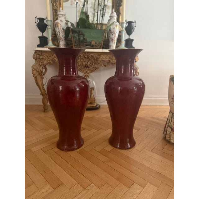Large Vintage Oxblood Glazed Porcelain Ornamental Standing Tall Vase. Set of 2 For Sale - Image 4 of 5