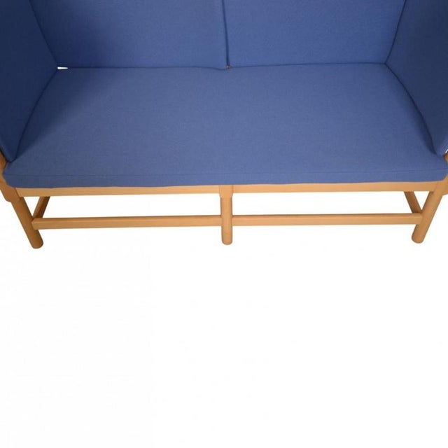 Textile Spokeback Sofa in Blue Fabric by Børge Mogensen, 1994 For Sale - Image 7 of 17
