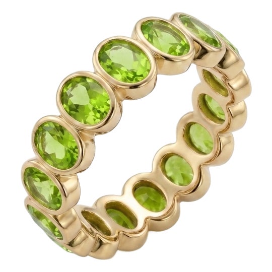 Peridot Bezel-Set Eternity Stackable Band Ring in 18k Gold Plated Sterling Silver Us 7 For Sale
