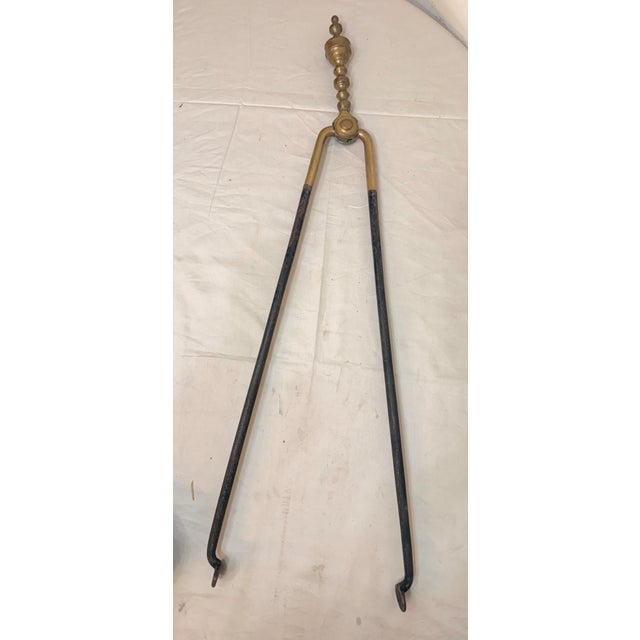 English Antique 18th Century Wrought Iron Turned Brass English Fireplace Tongs Tool 6 For Sale - Image 3 of 10