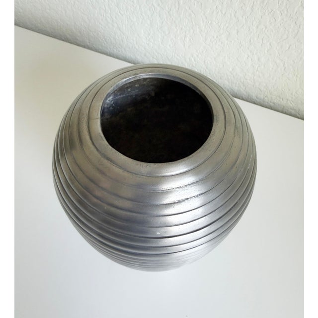 Art Deco Style Ribbed Metal Vase, Late 20th Century For Sale In Sacramento - Image 6 of 9