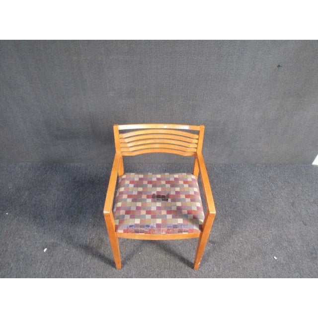 A simple knoll inspired chair ready for re-upholstery that will make a great addition to any living space. This chair...