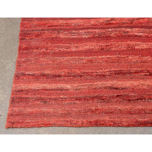 Late 20th Century Modern Striped Pattern Red Carpet, 9' 8" X 8' 3.5" For Sale - Image 5 of 9
