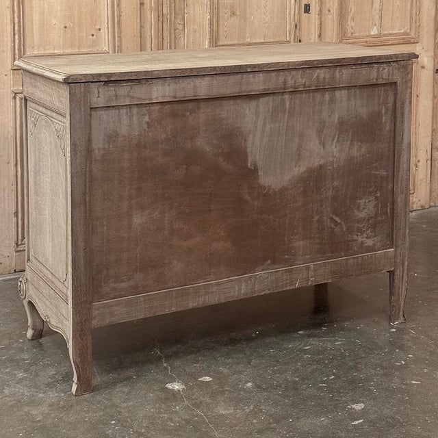 Antique Country French Louis XIV Stripped Oak Commode ~ Chest of Drawers For Sale - Image 16 of 16