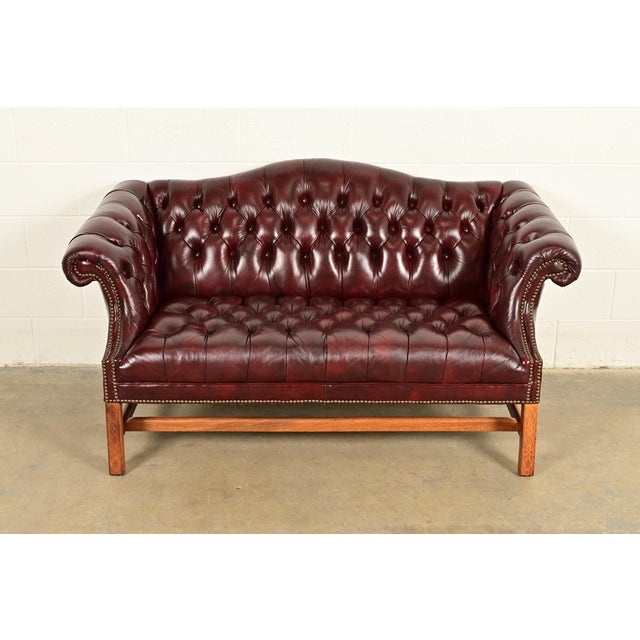 English Hancock and Moore Style Vintage Chippendale Tufted Oxblood Leather Camelback Chesterfield Sofa, Circa 1980s For Sale - Image 3 of 14