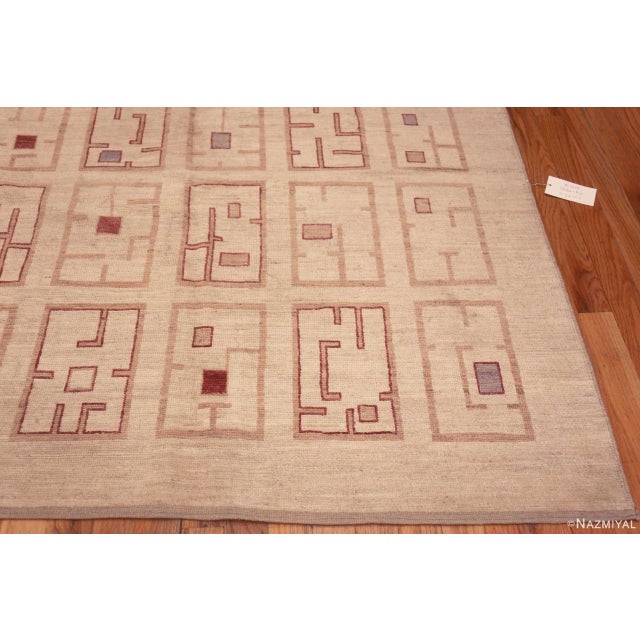 Rustic Ivory Cream Large Modern Rustic Tribal Geometric Grid Pattern Rug For Sale - Image 3 of 6