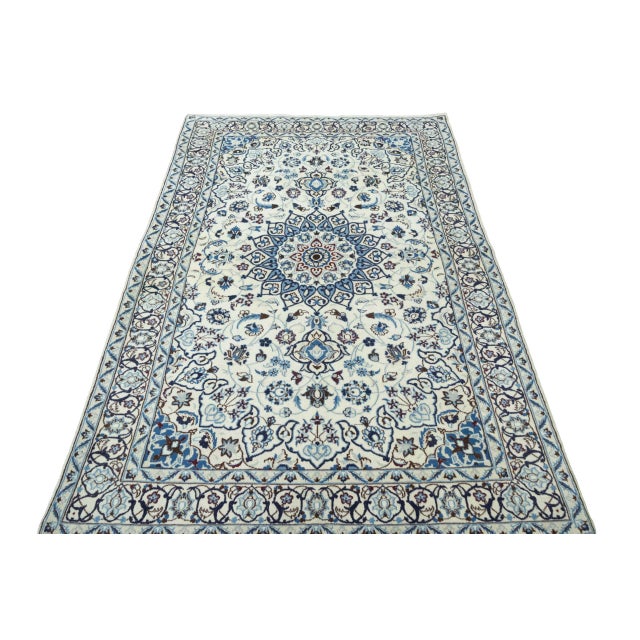 Hand-Knotted Oriental Rug in Silk For Sale - Image 4 of 13