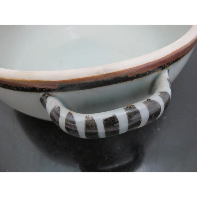 Ceramic Ken Edwards El Palomar Blue Bird Tonala Mexico Pottery Casserole Covered Dish For Sale - Image 7 of 14