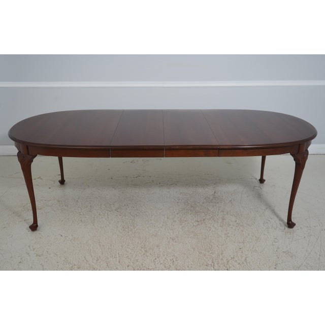 Stickley Queen Anne Cherry Dining Room Table W. 2 Leaves For Sale - Image 10 of 18