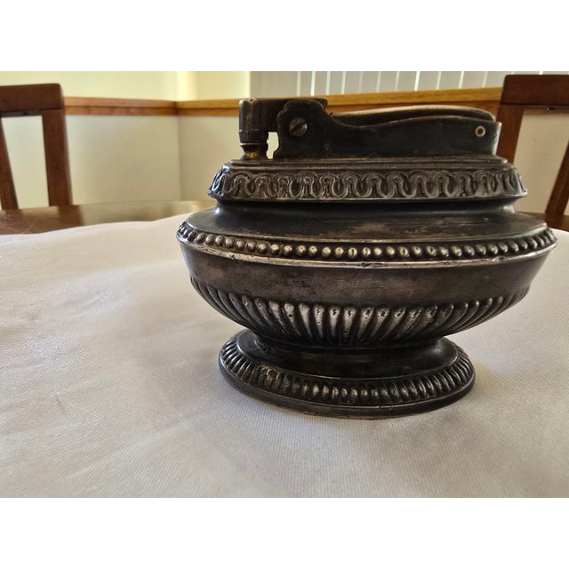 Vintage Ronson Queen Anne Silver-Plated Table Lighter For Sale - Image 6 of 11