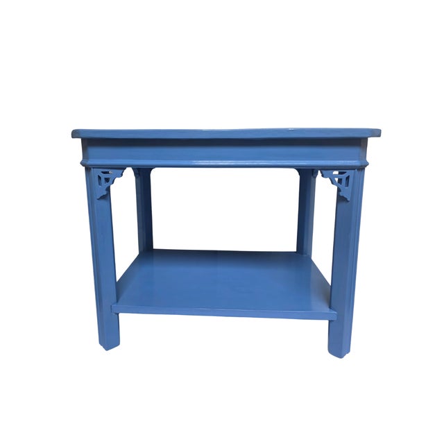 Chinoiserie 1970s Wedgewood‑Blue High‑Gloss Chippendale Table • Coastal Chinoiserie Accent For Sale - Image 3 of 7