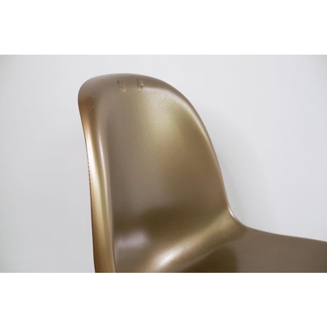 1990s Panton Chair in Gold from Vitra, 1990s For Sale - Image 5 of 7