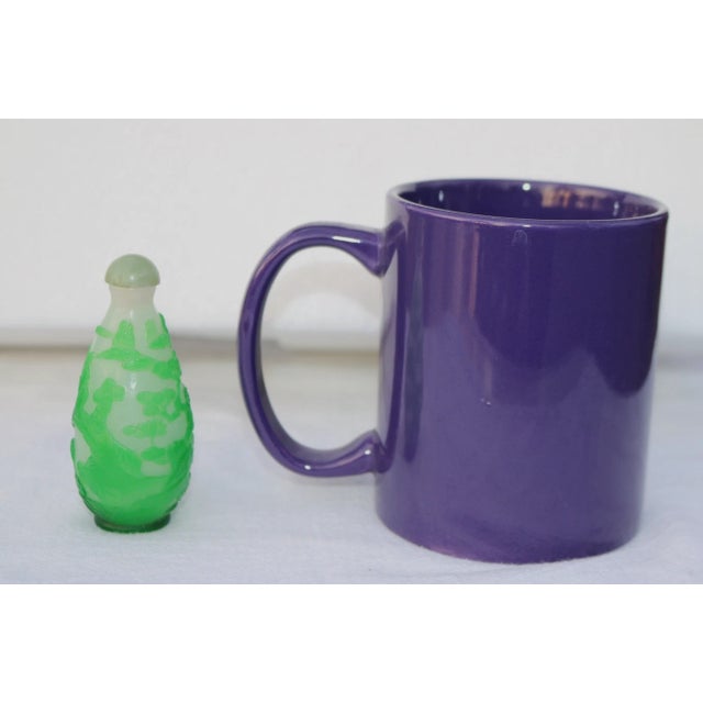 Lime Green Glass Overlay Chinese Snuff Bottle With Stopper 3" For Sale In Cincinnati - Image 6 of 12