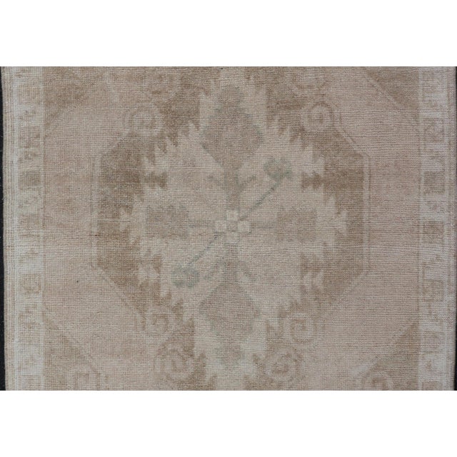 Early 20th Century Square Size Vintage Oushak Small Rug 2' 5" X 2' 10" For Sale - Image 5 of 8