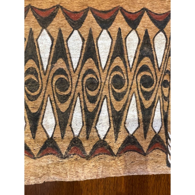 1960s Painted Bark Cloth Papua New Guinea For Sale - Image 4 of 10