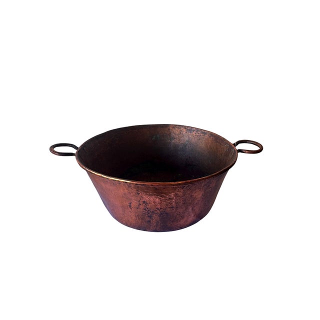 Authentic Vintage 1960s Mexican Heavy Hammered Copper Cookware Decorative Pot - Large For Sale - Image 4 of 11