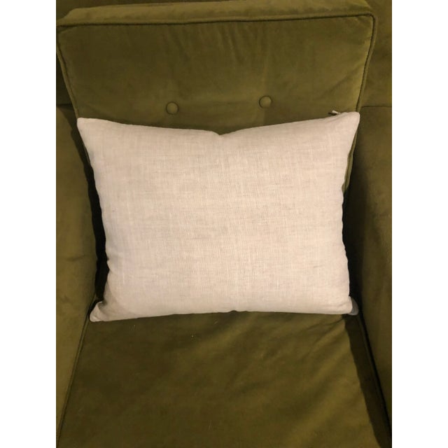 Contemporary Emdee “Velluto Porto” Green Velvet & Linen Pillow For Sale In New Orleans - Image 6 of 8