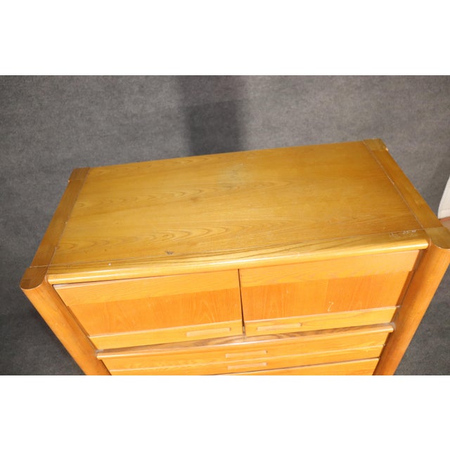 Mid-Century Modern Mid 20th Century Teak Dresser by Thomasville, Attributed For Sale - Image 3 of 11