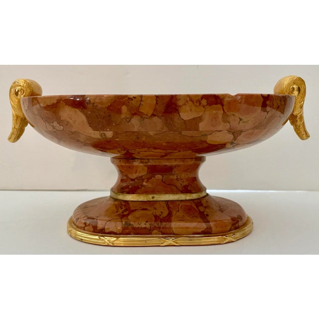 Neoclassical Marble Tissue Box & Soap Dish For Sale In Miami - Image 6 of 10