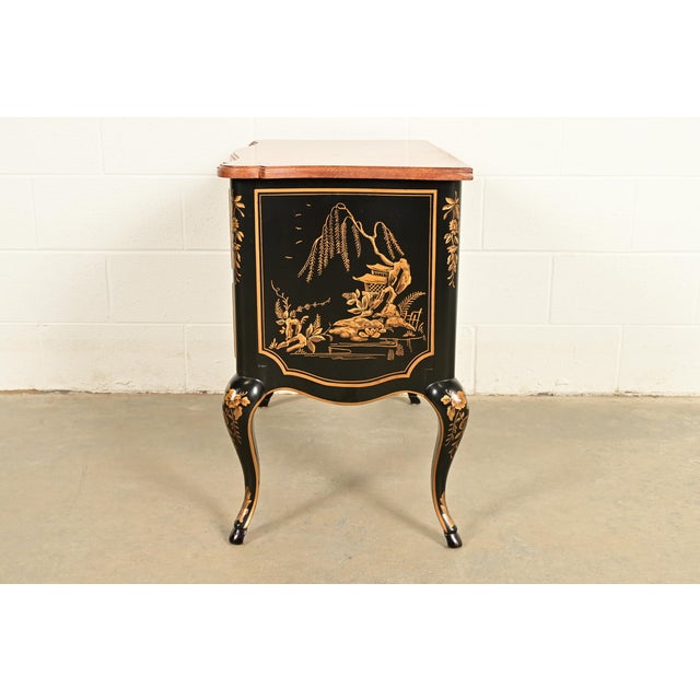 Drexel Heritage Hollywood Regency Chinoiserie Black Lacquered Hand Painted Chest of Drawers, Circa 1970s For Sale - Image 11 of 13