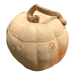 Patricia Garrett Studio Art Pottery Pumpkin Lidded Bowl Berkeley, California For Sale