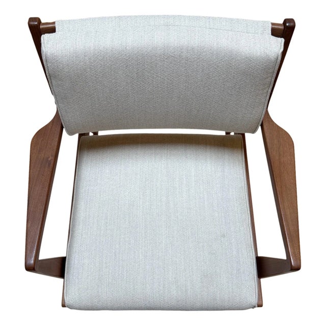 2000 - 2009 Jens Risom "Jens" Walnut Lounge Chair for Design Within Reach For Sale - Image 5 of 16