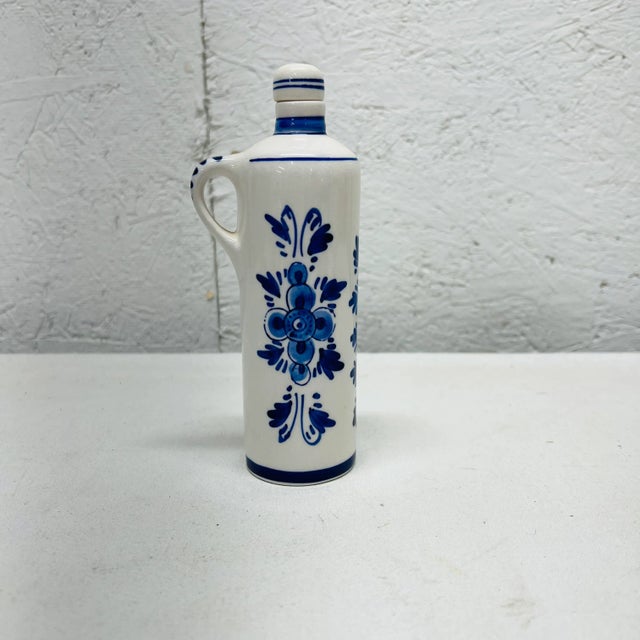 Traditional Mid 20th Century Delft Blue and White Liquor Bottle For Sale - Image 3 of 6