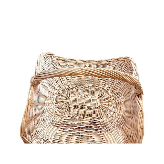 Late 20th Century Oversized Vintage Wicker Cut Flower Harvest Basket For Sale - Image 5 of 7