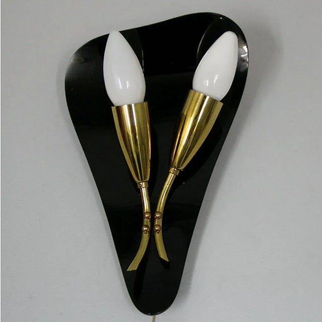 1950s French Brass & Black Acrylic Glass Wall Light, 1950s For Sale - Image 5 of 5