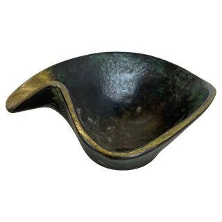 Small Organic Form Brass Ashtray by Carl Auböck, 1950s For Sale