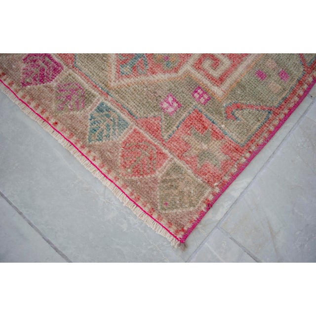 Textile 1970s Hand Knotted Door Mat, Entryway Rug, Bath Mat, Kitchen Decor, Small Rug, Turkish Rug - 1′6″ × 2′11″ For Sale - Image 7 of 13