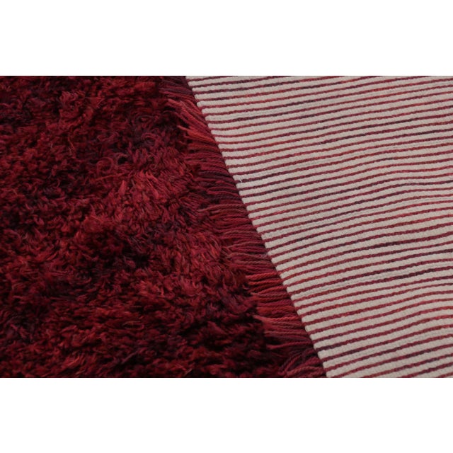 Textile Vintage Swedish Rya Rug With Red Subtle Geometric Pattern - Rug & Kilim For Sale - Image 7 of 9